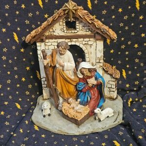 Vintage Nativity Scene Figurine, Holy Family‎ Religious Christmas Decoration